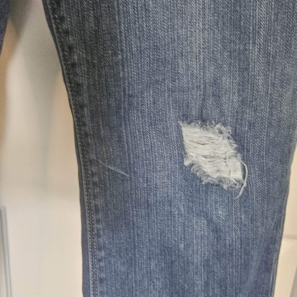 White House Black Market Blanc Distressed Jeans Women's Sz 6 Crop - Picture 5 of 15